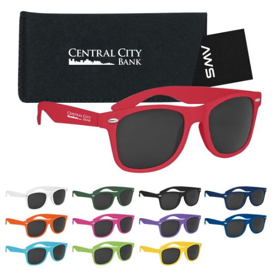 Picture of Aws Velvet Touch Malibu Sunglasses With Pouch & Hang Tag